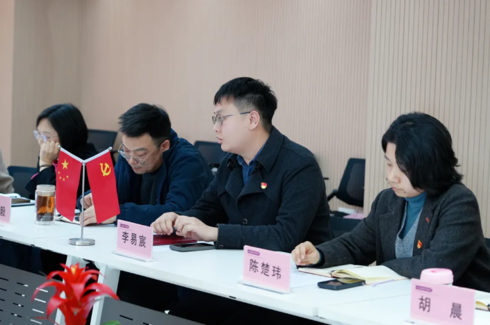 1774333861747342.png 8a922f99174ab989e57b14f200be926.png